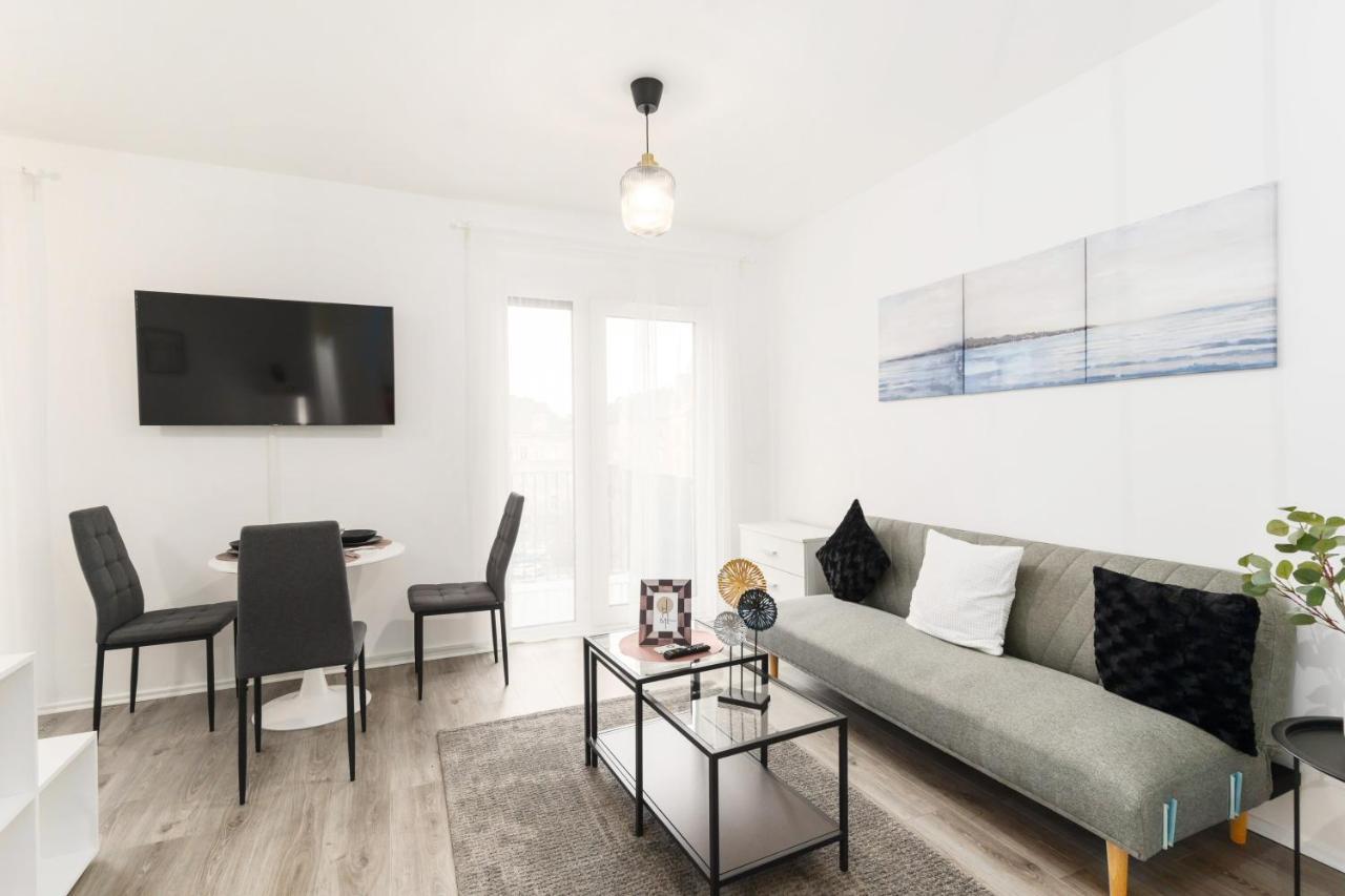 Sweet & Spicy - Brand New Apartment With Balcony บูดาเปสต์ ภายนอก รูปภาพ